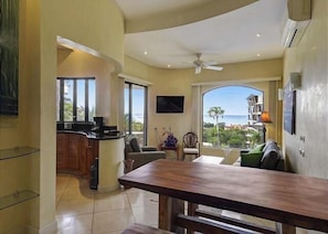 Condo, varias camas (Monte Perla #2) | Cocina privada | Cafetera y tetera y tostadora