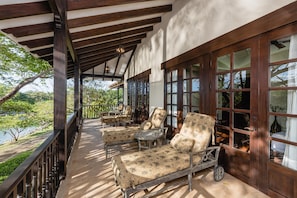 Apartment, Mehrere Betten (Villa Almendro) | Balkon