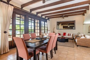 Condo, Multiple Beds (Villa Almendro) | Dining
