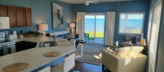 Islands View Condo- Waterfront