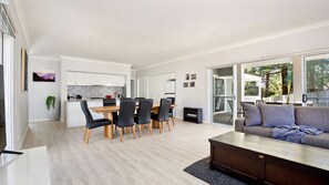 Smart TV, fireplace, Netflix, DVD player