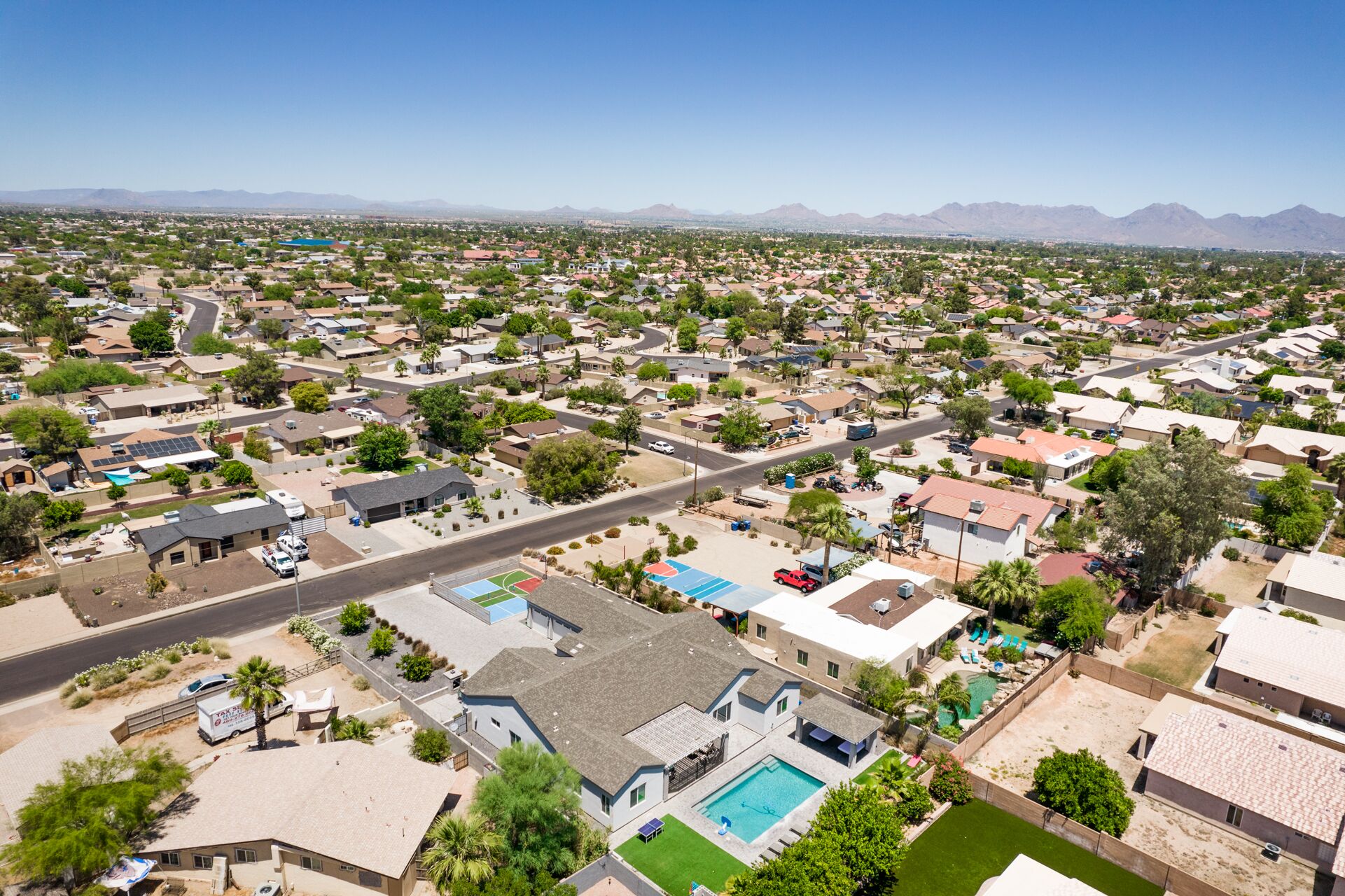 We also own The Ultimate Estate next door for large groups - sports teams. 