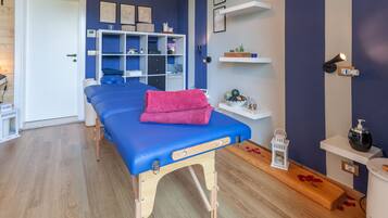 Gezichtsbehandelingen, manicures en pedicures