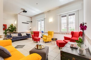 Sala de estar en el lobby