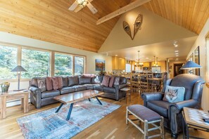House (4 Bedrooms) | Property amenity - 217 Summerwood Drive by Summit County Mountain Retreats (Dillon)
