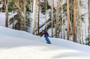 House (3 Bedrooms) | Exterior