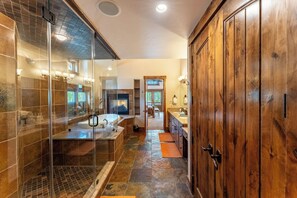 Exterior - 227 North Fork Road by Summit County Mountain Retreats (Keystone)