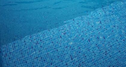 Pra mim Tudo e Especial Principalmente a Piscina