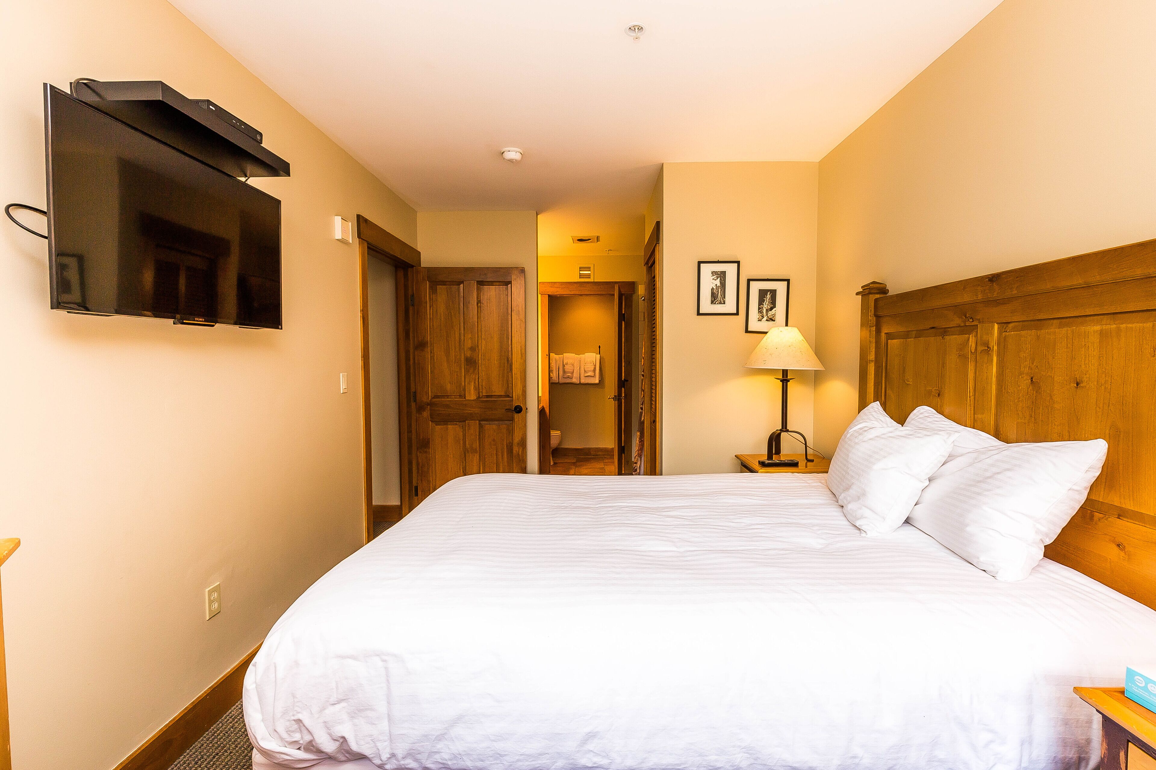 Apartamento (2 Bedrooms) | Decoración individual y mobiliario individual