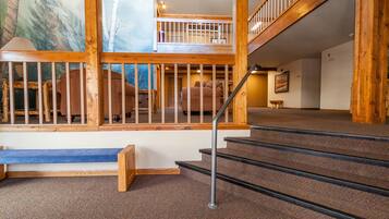 Condo, 2 Bedrooms | Interior