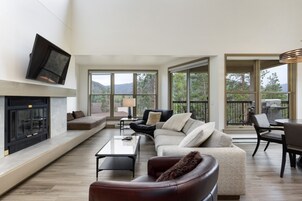 Íbúð - 3 svefnherbergi | Stofa