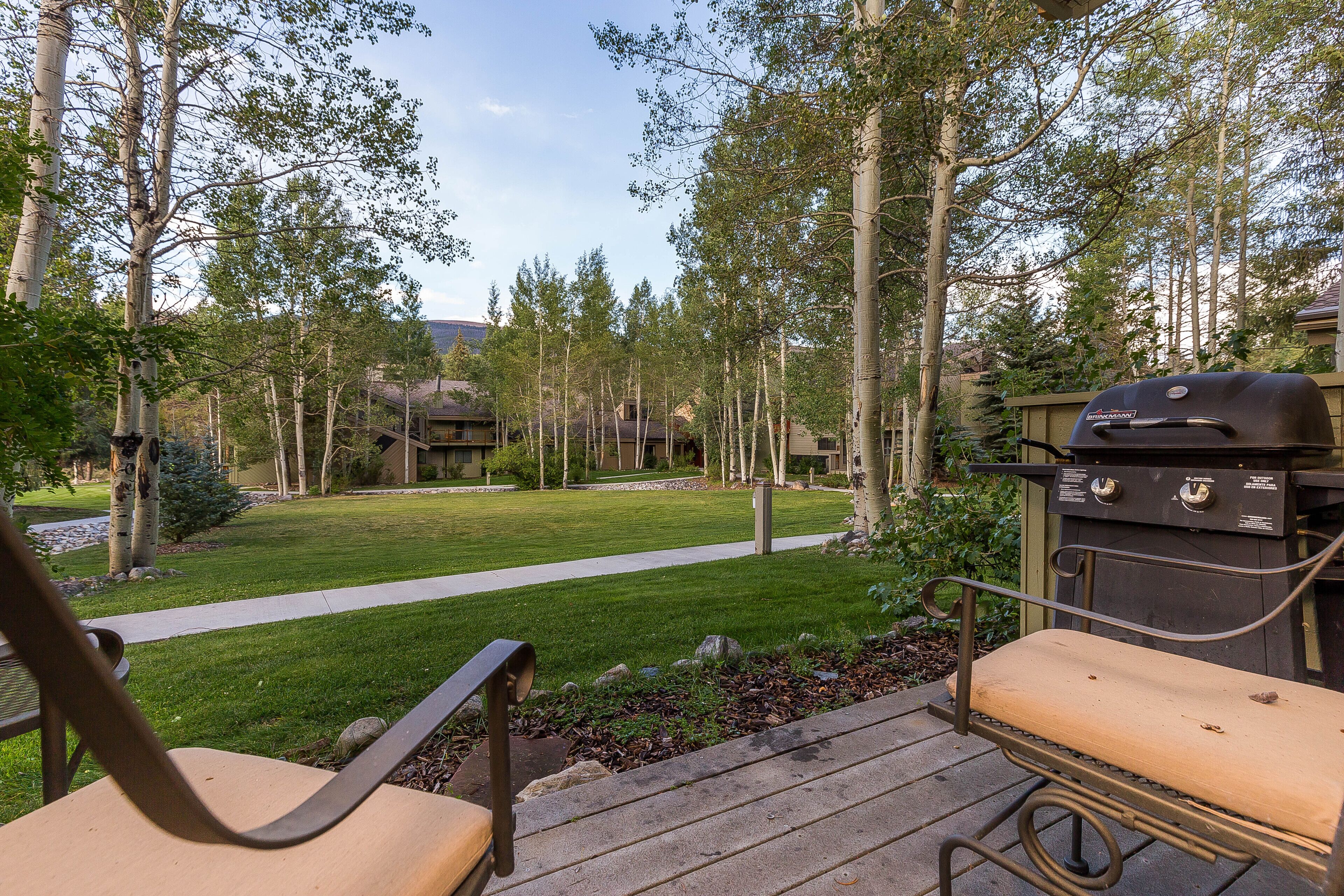 Huoneisto, 1 keskisuuri parisänky ja vuodesohva | Ulkoalueet