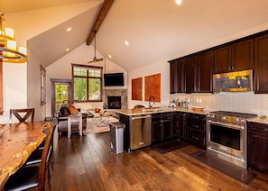 Private kitchen