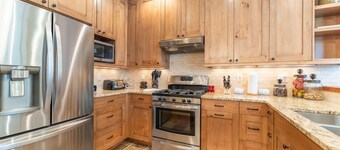 Ski Tip by Summit County Mountain Retreats