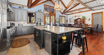 Soda Ridge 1608 by Summit County Mountain Retreats