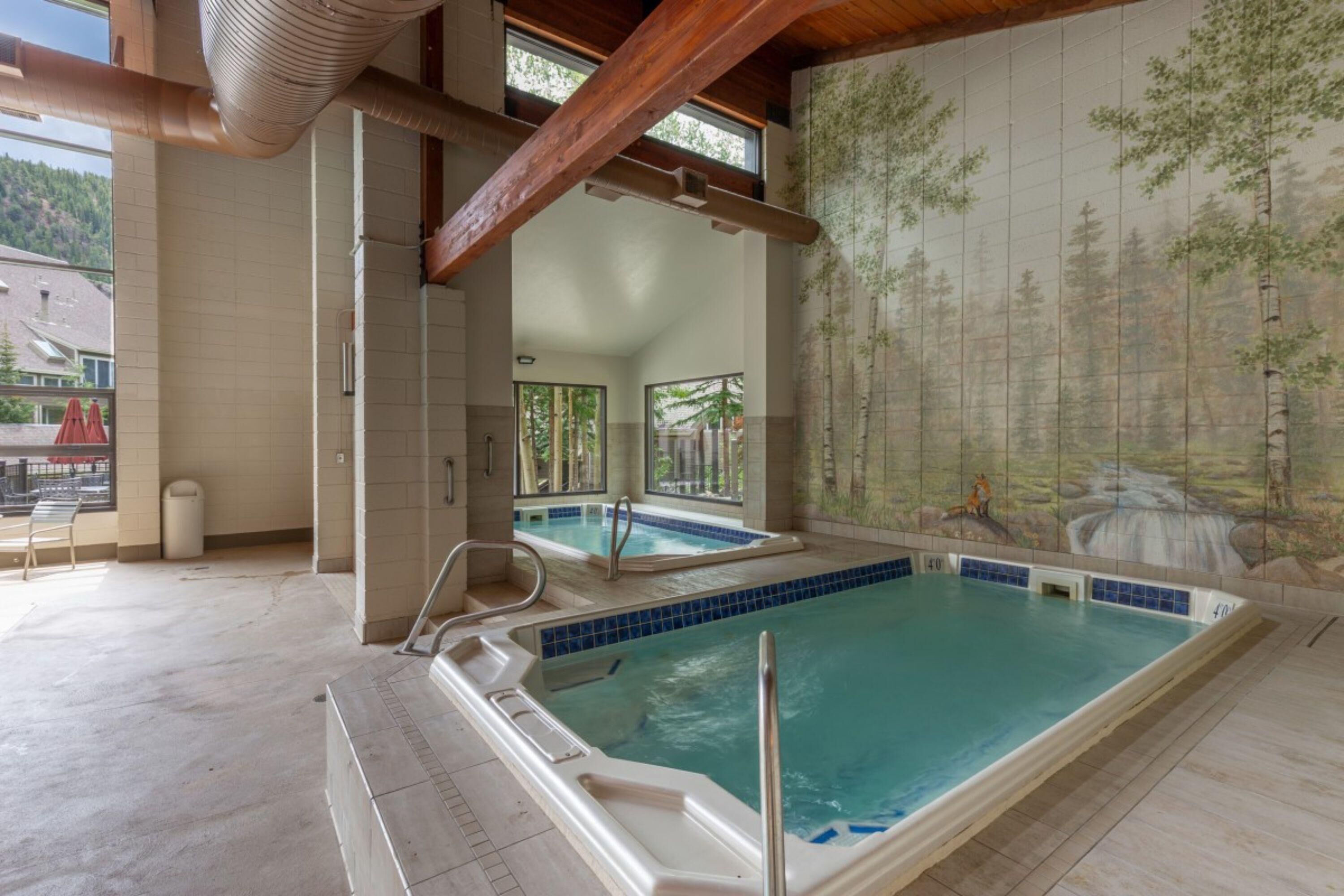 Una piscina techada