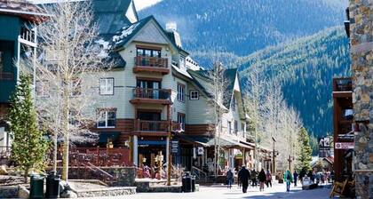 Pines by Summit County Mountain Retreats