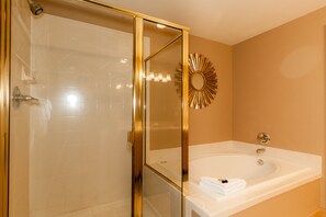 Condo, 3 Bedrooms | Bathroom
