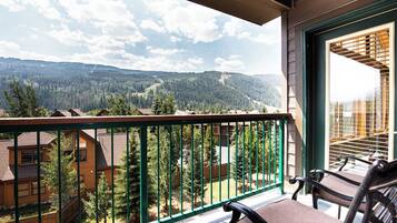 Apartment (3 Bedrooms) | Property amenity