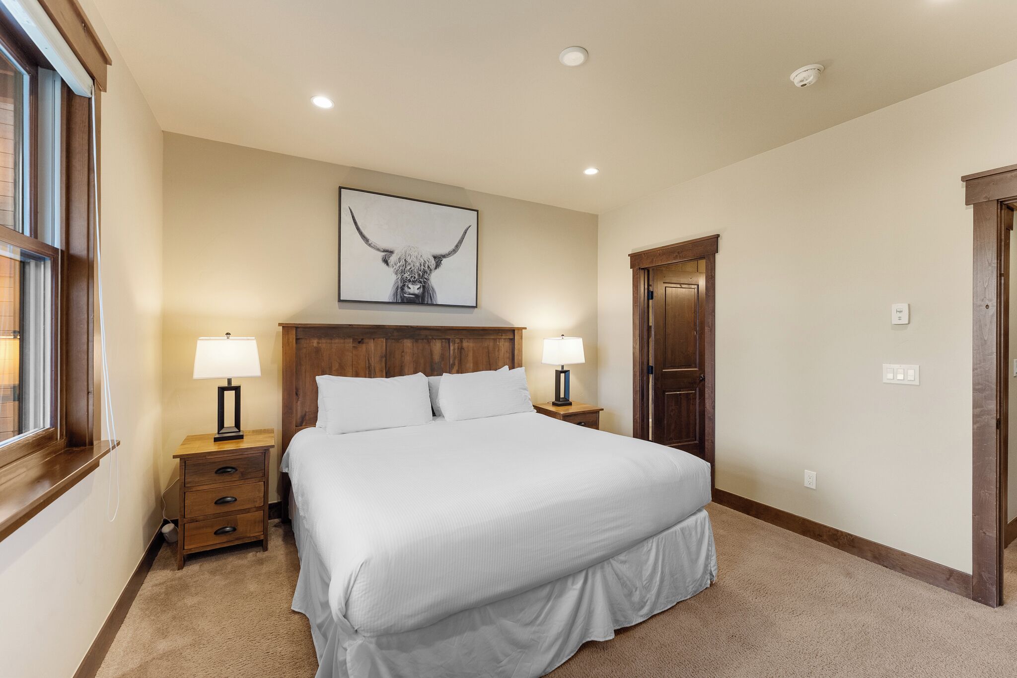 Studio (3 Bedrooms) | Property amenity