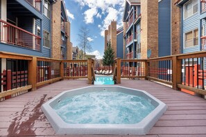 Apartment (0 Bedroom) | Property amenity