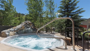 Apartamento (2 Bedrooms) | Fachada