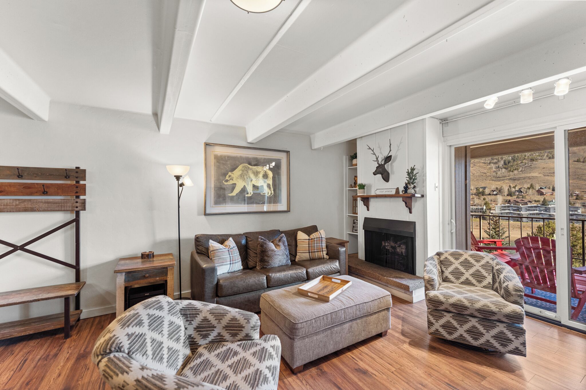 Apartment (2 Bedrooms) | Front of property