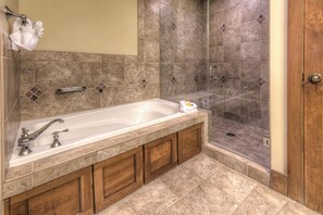 Appartamento, 3 camere da letto | Bagno | Asciugamani