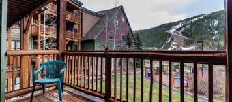 Tenderfoot Lodge by Summit County Mountain Retreats