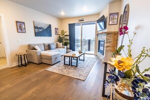 Appart'hôtel, 2 chambres | Salle de séjour