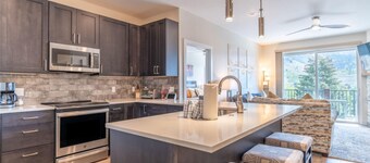 Sail Lofts by Summit County Mountain Retreats