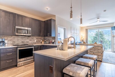 Sail Lofts by Summit County Mountain Retreats