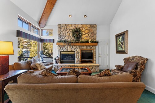 Starfire #1983 by Summit County Mountain Retreats
