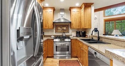 Rasor Court #20 by Summit County Mountain Retreats