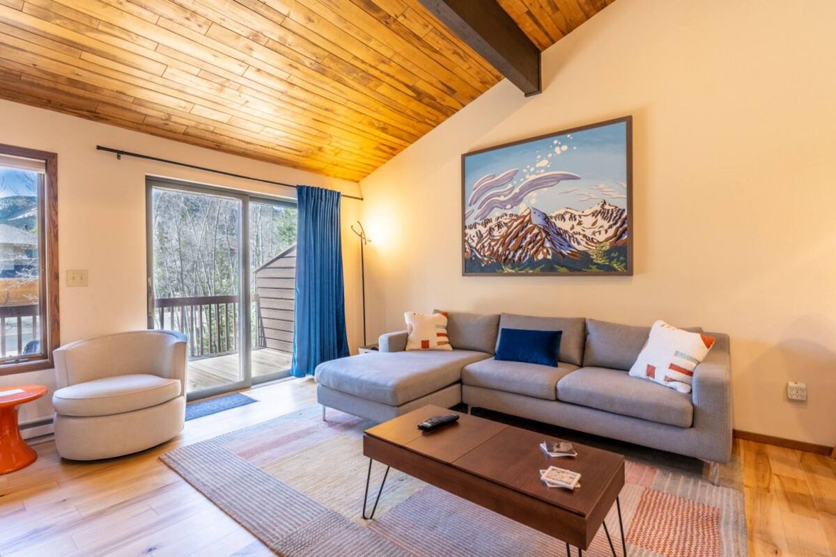Townhouse, 3 soverom | Oppholdsrom