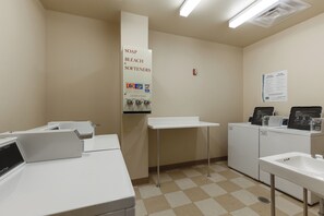 Condo (1 Bedroom) | Exterior