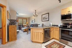 Condo (1 Bedroom) | Exterior