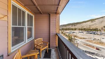 Condo (1 Bedroom) | Fachada