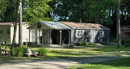 "Christine's Cabin" Great place to stay for wine trail events