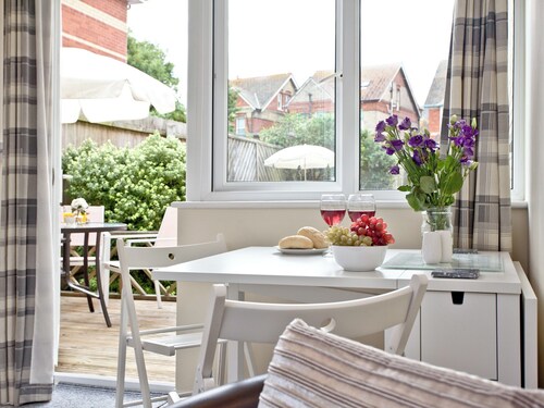 1 bedroom accommodation in Weymouth