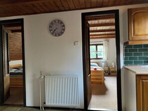 5 chambres, fer et planche à repasser, Wi-Fi gratuit, draps fournis