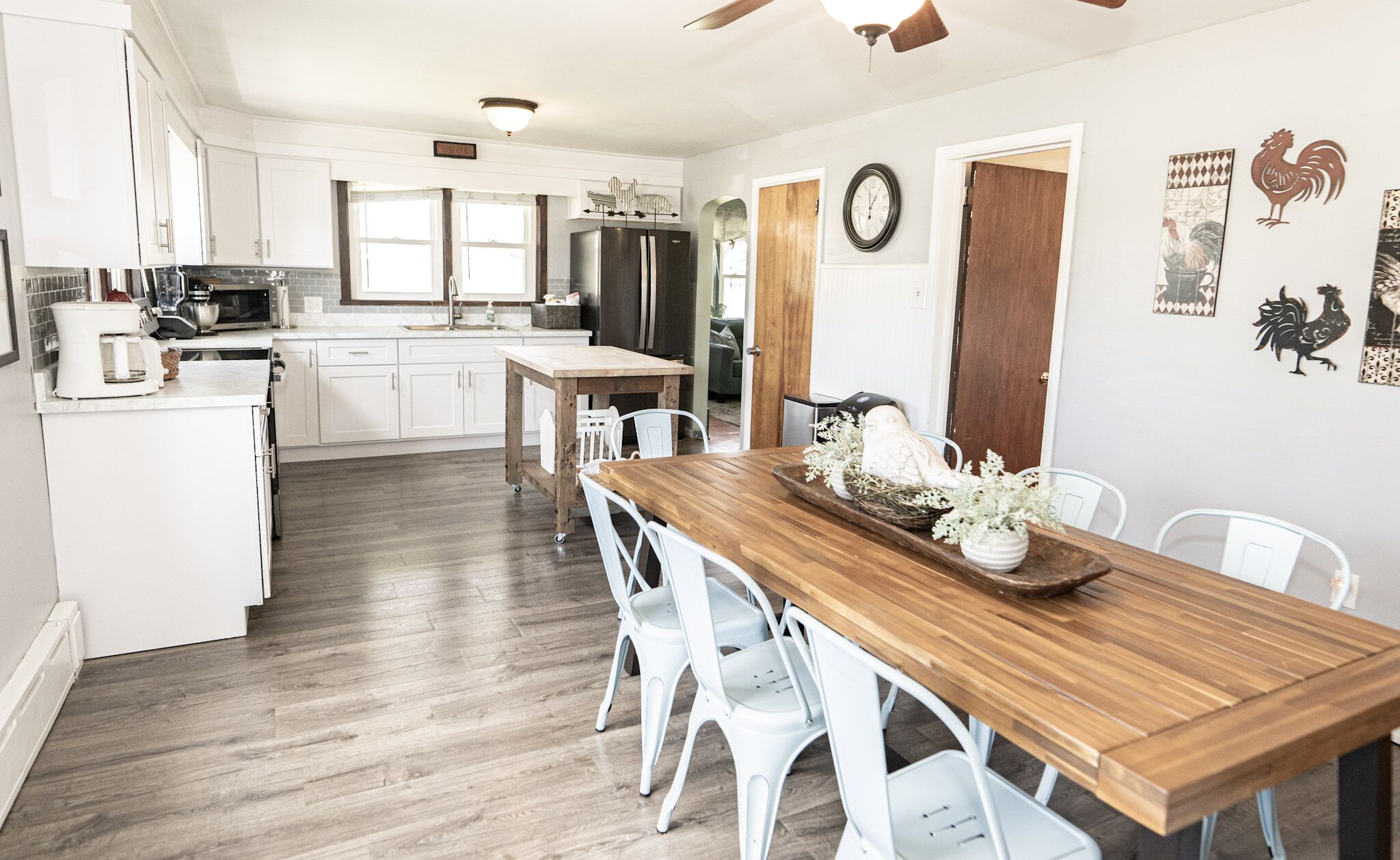 Full kitchen