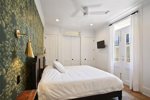 3 bedrooms, WiFi - Beautiful home in the Marigny just steps from Frenchman Street (New Orleans)