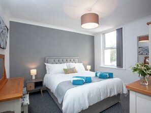 2 makuuhuonetta, ilmainen Wi-Fi, vuodevaatteet