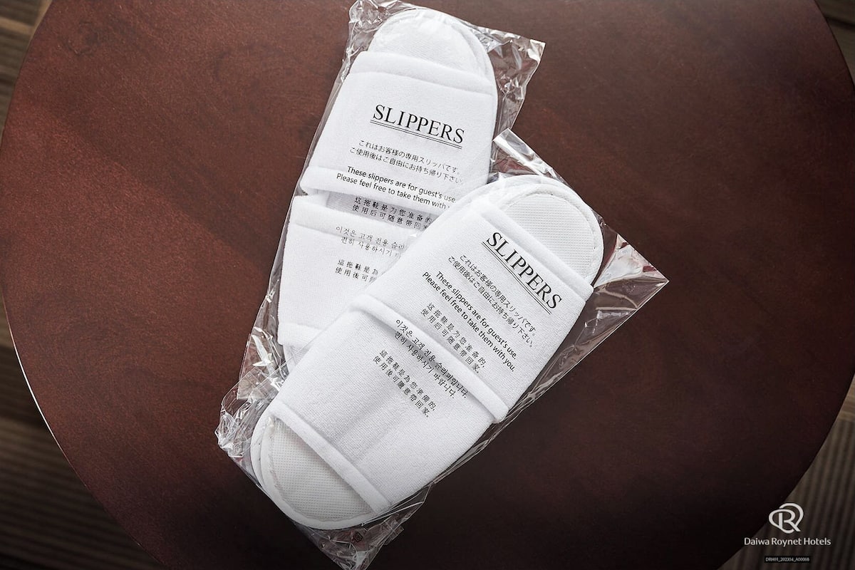 1 bedroom, down duvets, in-room safe, desk