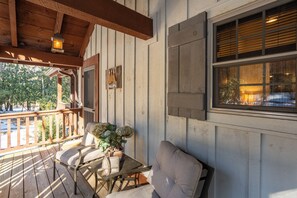 Property grounds - Horsepasture River Townhome- Walk to Amenities and Restaurants! (Sapphire)