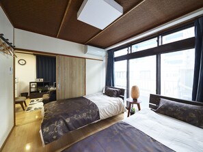 Apartment, Non Smoking | Desk, iron/ironing board, free WiFi