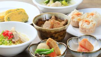 Daily buffet breakfast (JPY 2000 per person)