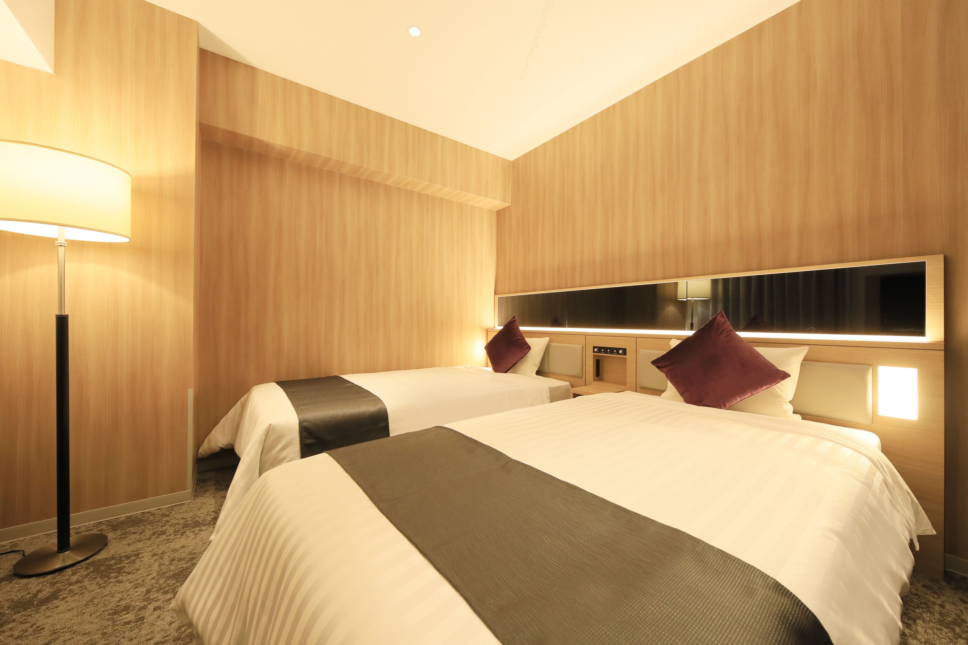 family room, non smoking (free access to manga library) | 1 bedroom, desk, blackout curtains, free wifi