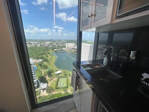 Fridge, microwave, oven, coffee/tea maker